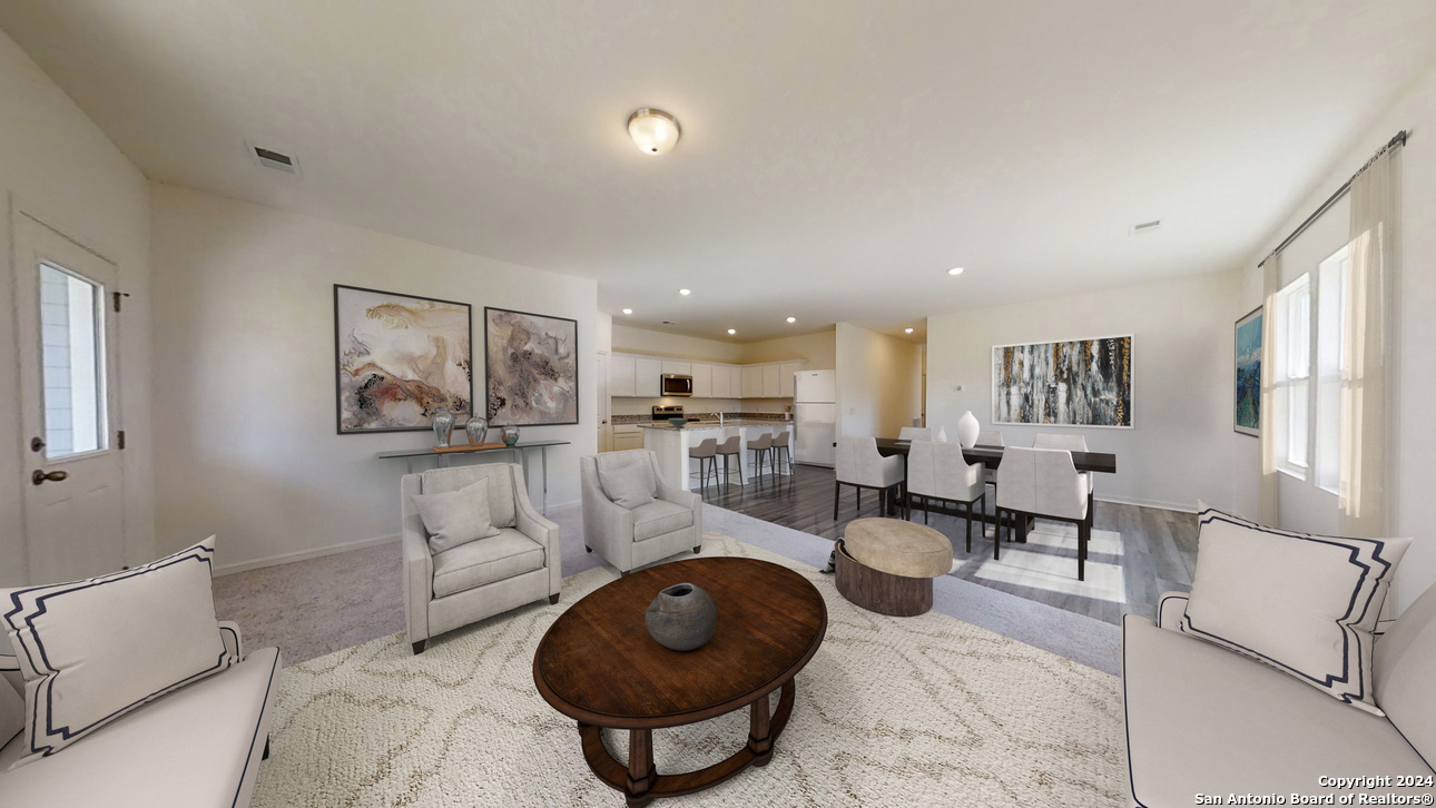 132 Dionicio Loop Seguin, TX 78155 - Photo 4 of 8