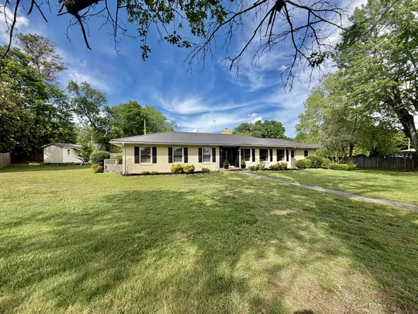 $409,000 | 232 Admiral Circle, Lawrenceburg, TN 38464