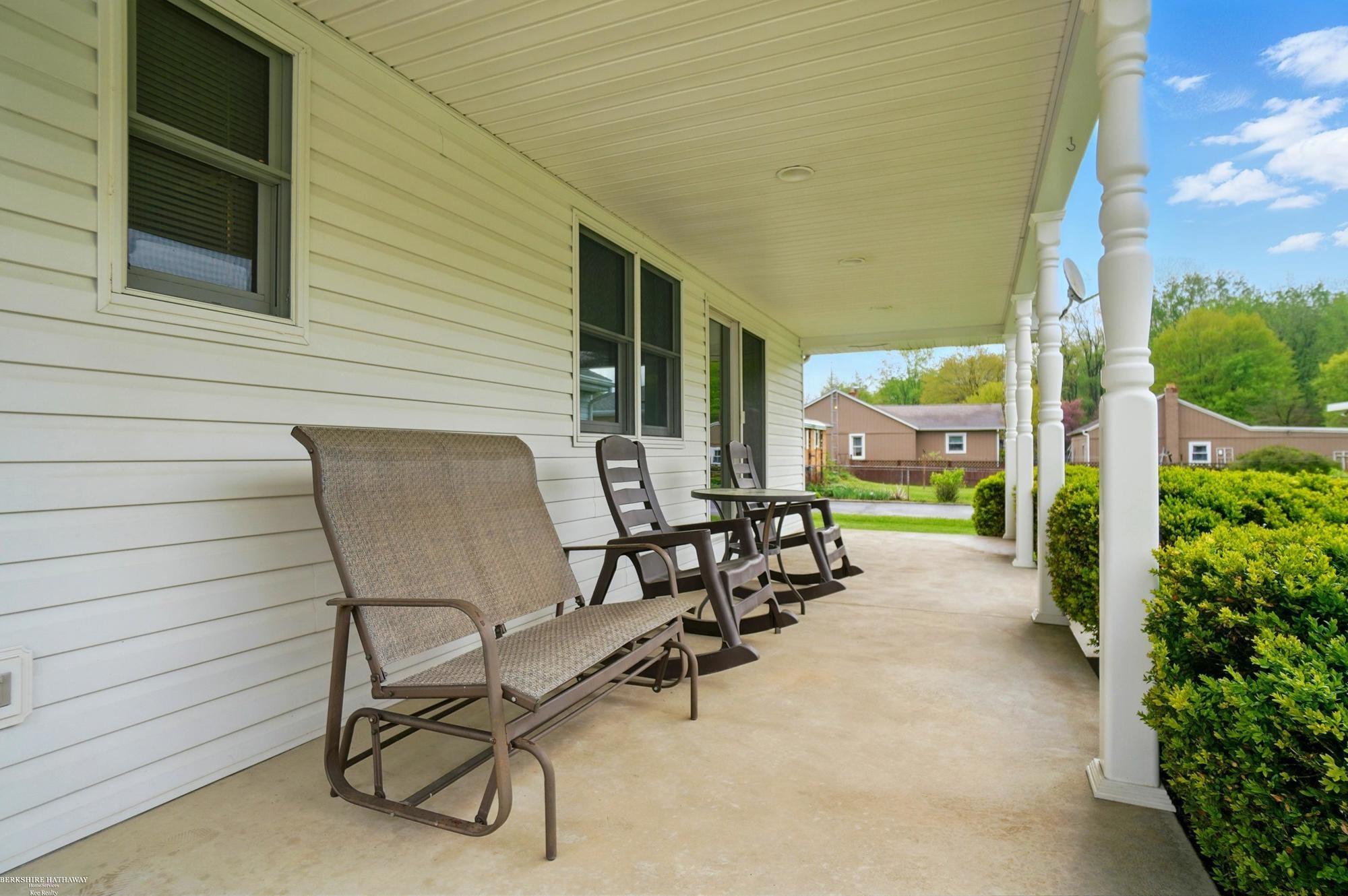 2725 West Temperance Road Temperance, MI 48182 - Photo 48 of 53 50173761-6df65a7e-82fb-487b-b69a-3dd28d3e2b97.JPG