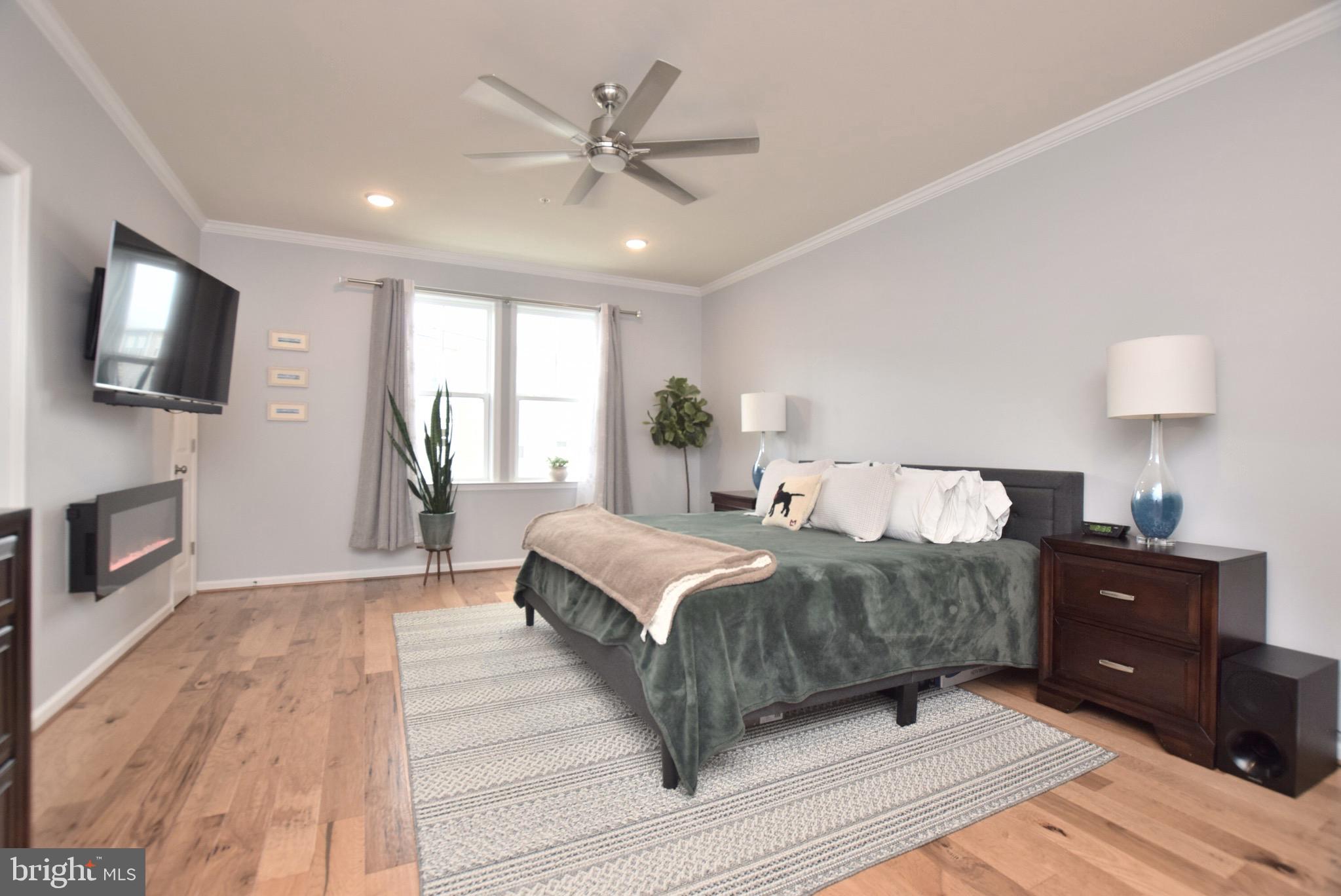 24720 Cable Mill Terrace Aldie, VA 20105 - Photo 15 of 23 Primary Bedroom