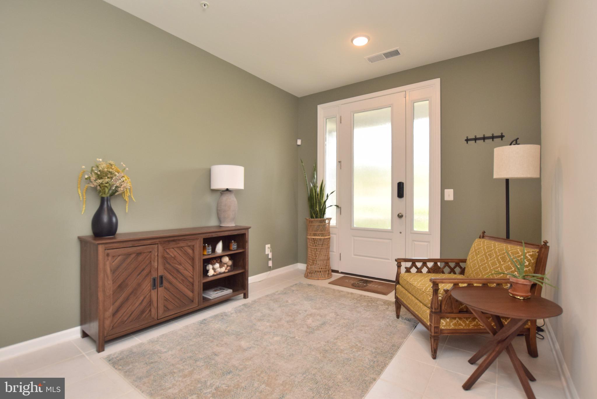 24720 Cable Mill Terrace Aldie, VA 20105 - Photo 22 of 23 Foyer