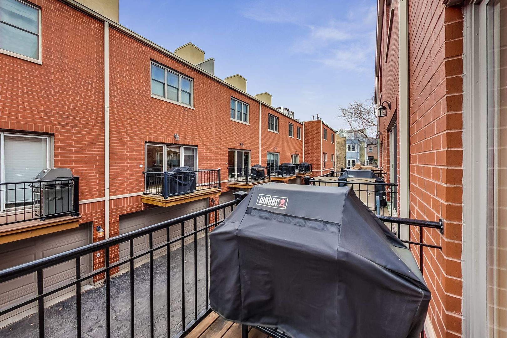 1522 West School Street, Unit N Chicago, IL 60657 - Photo 16 of 38