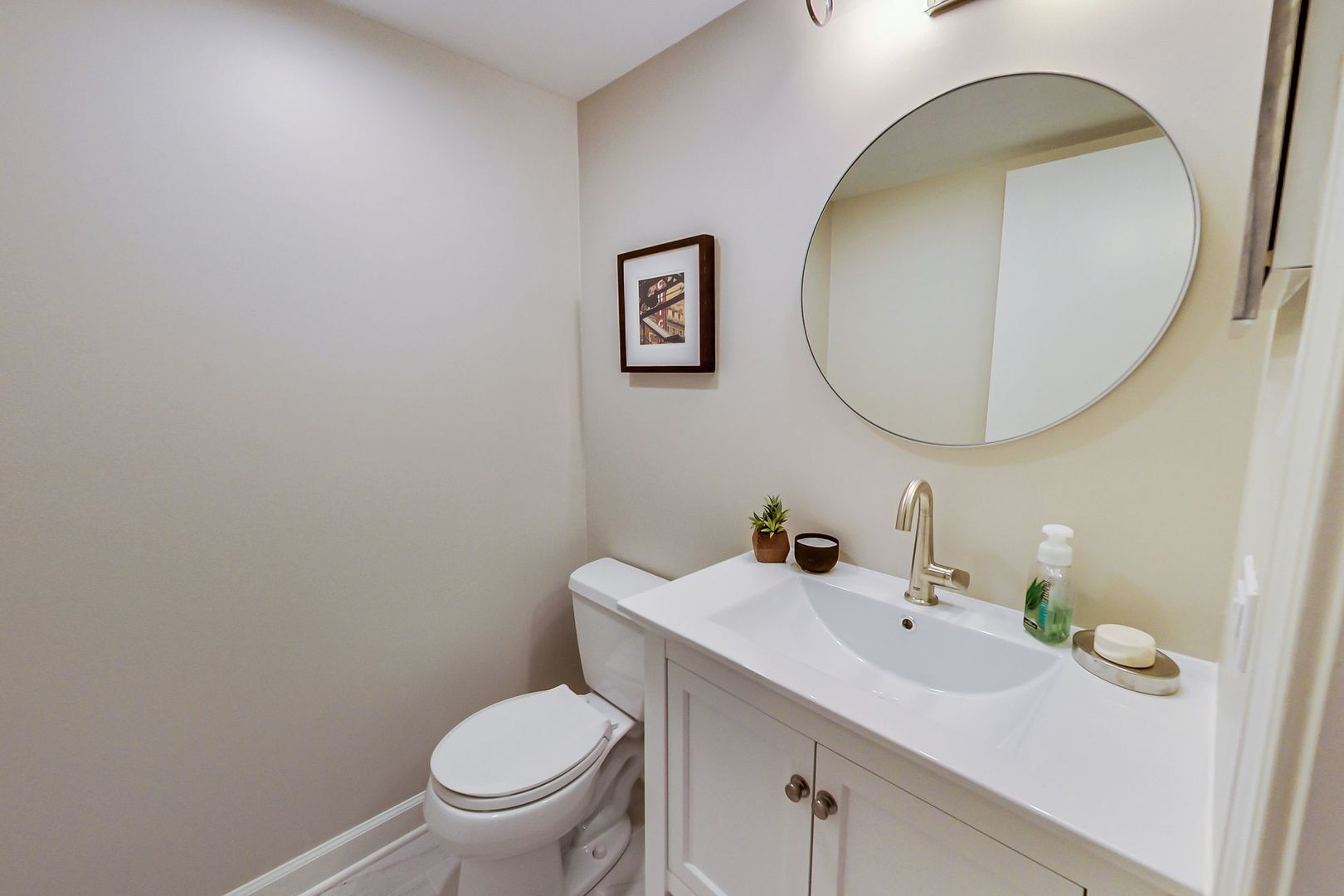 1522 West School Street, Unit N Chicago, IL 60657 - Photo 32 of 38