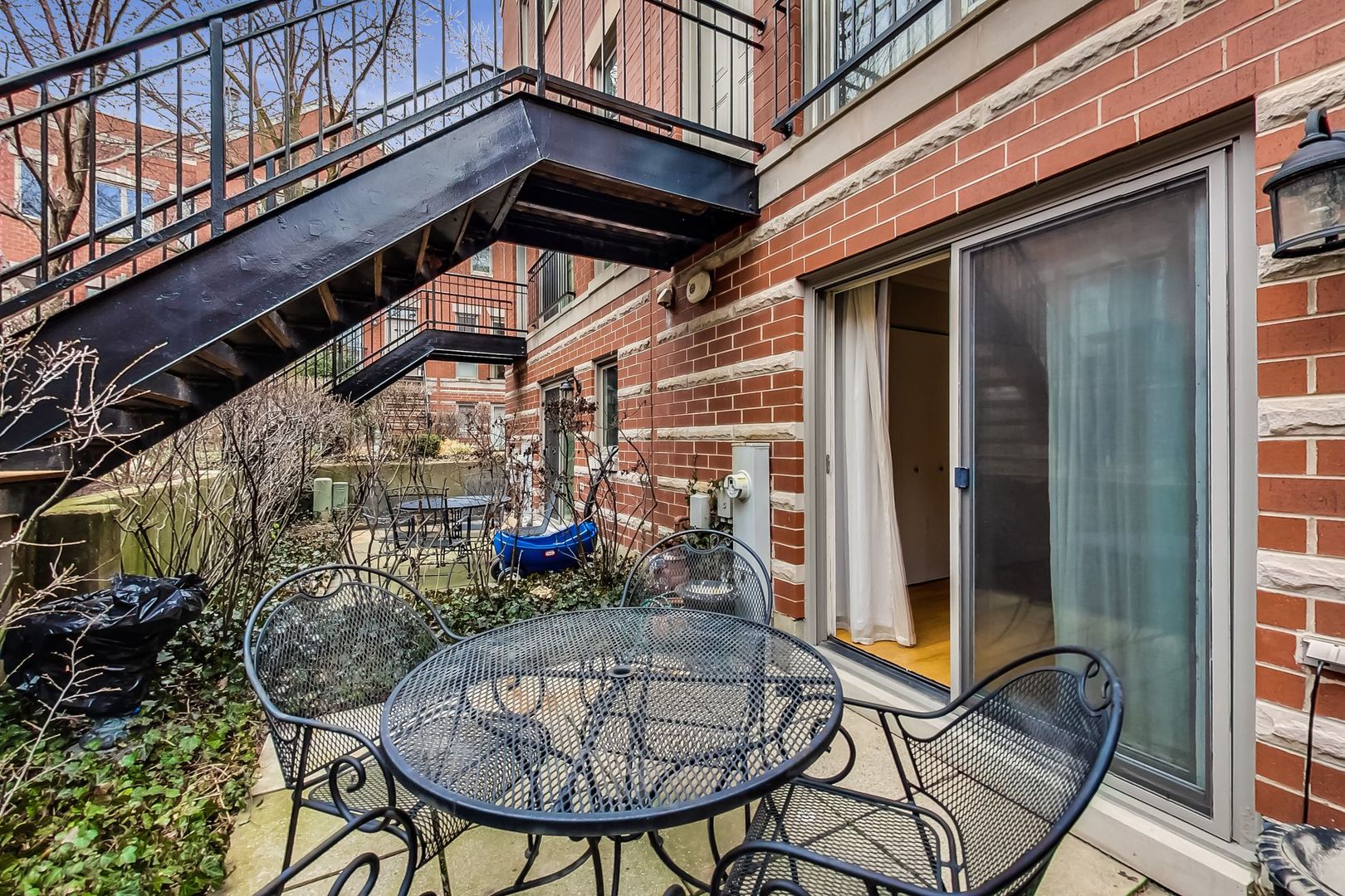 1522 West School Street, Unit N Chicago, IL 60657 - Photo 33 of 38