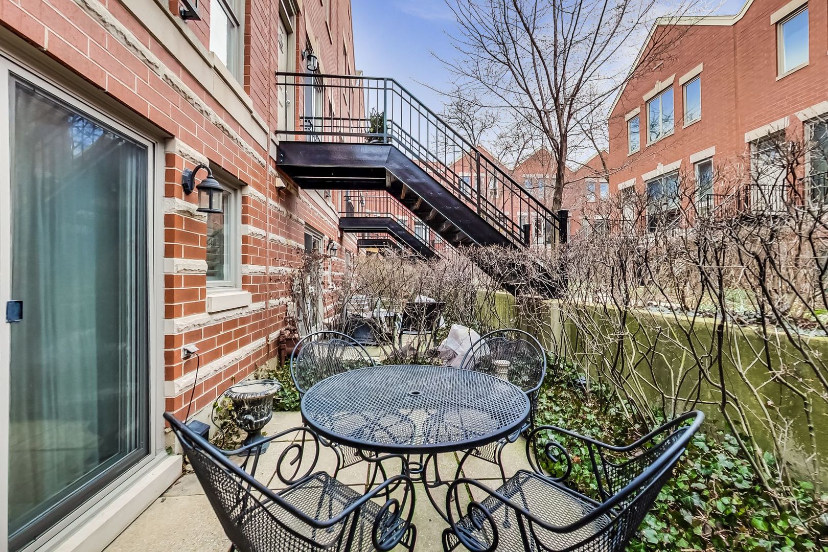 1522 West School Street, Unit N Chicago, IL 60657 - Photo 34 of 38