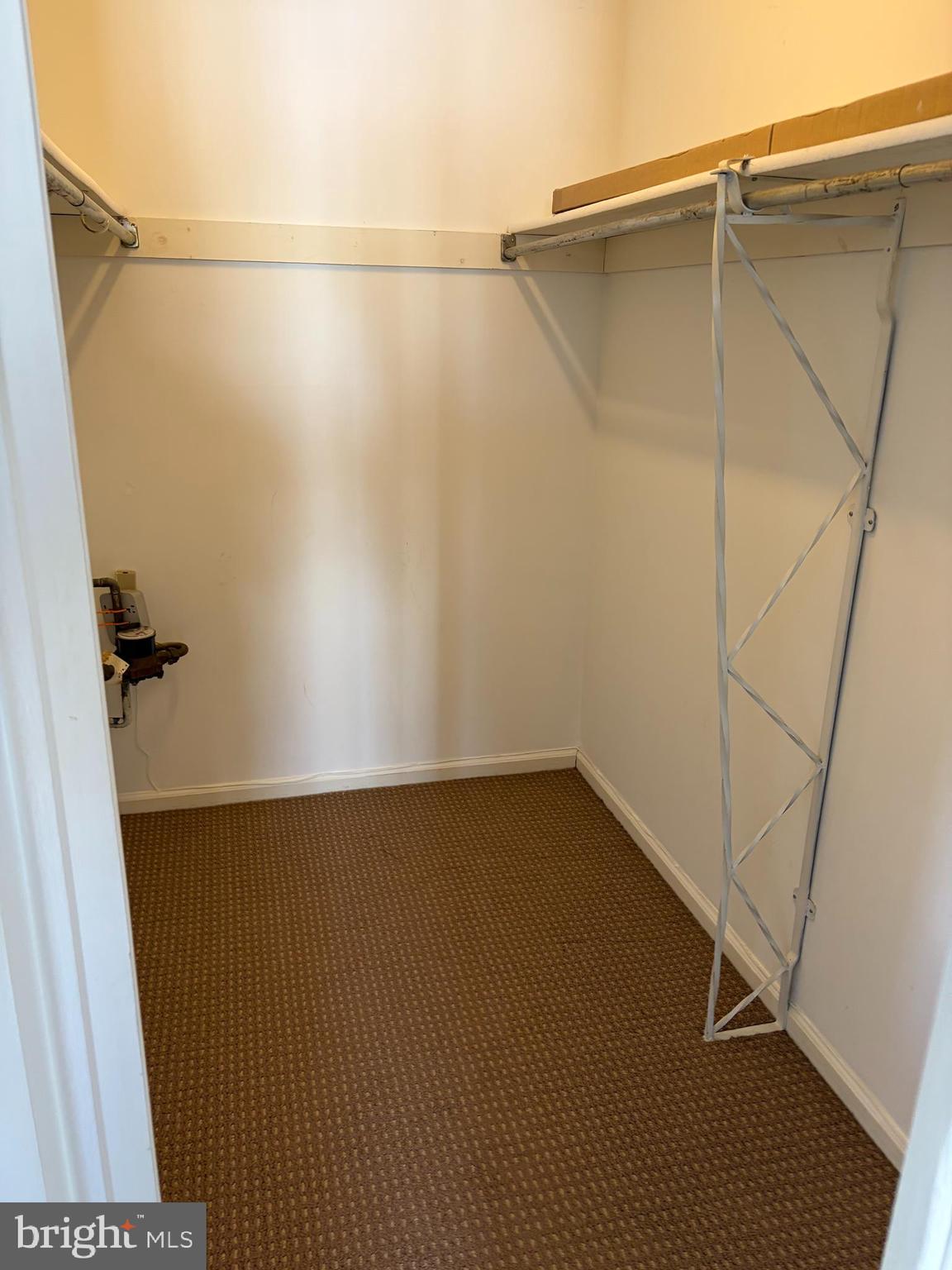 405 Atlanta Court Sewell, NJ 08080 - Photo 6 of 8