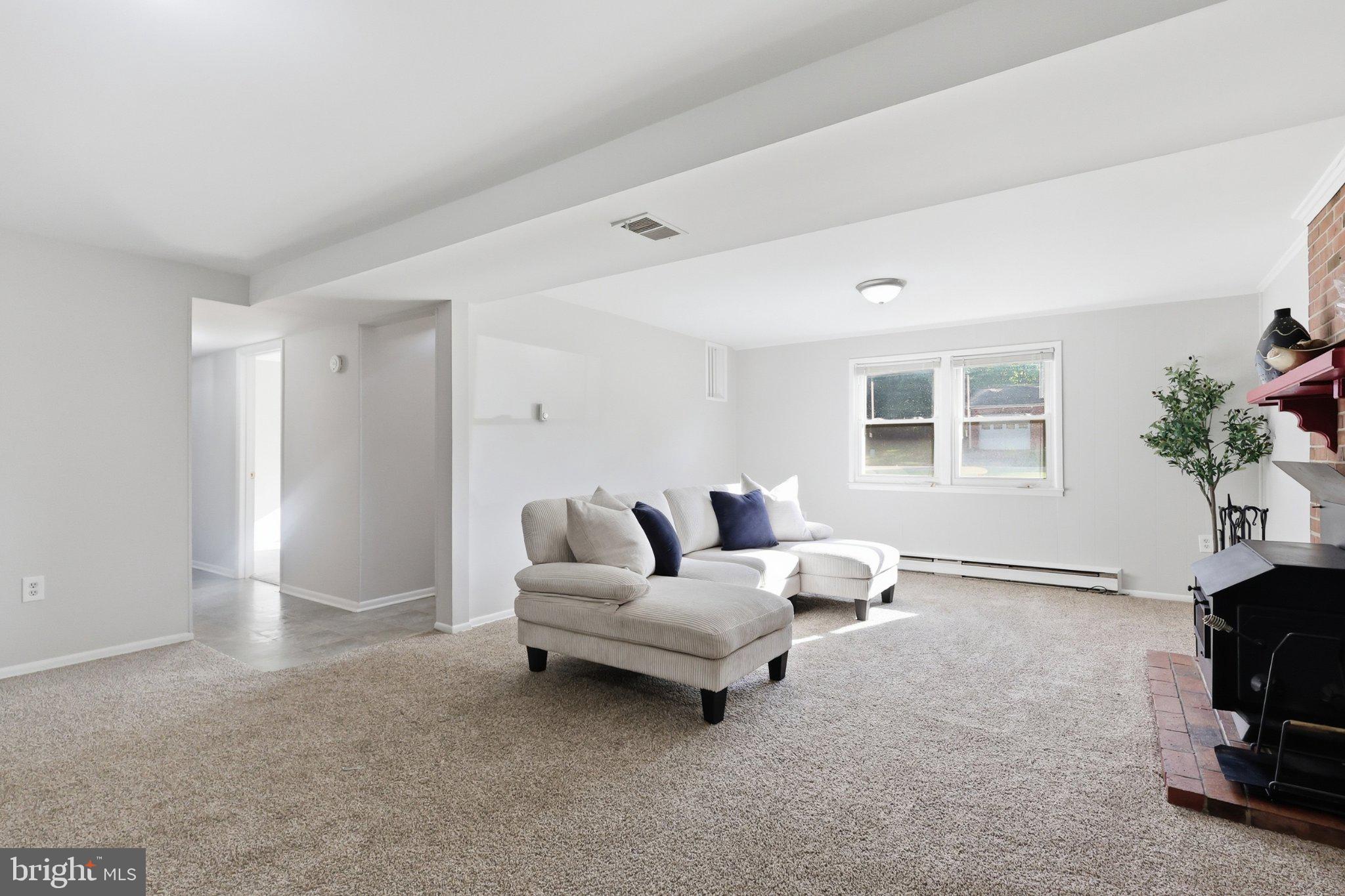 13528 Delaney Road Woodbridge, VA 22193 - Photo 22 of 39 Large rec room gives everyone their own zone