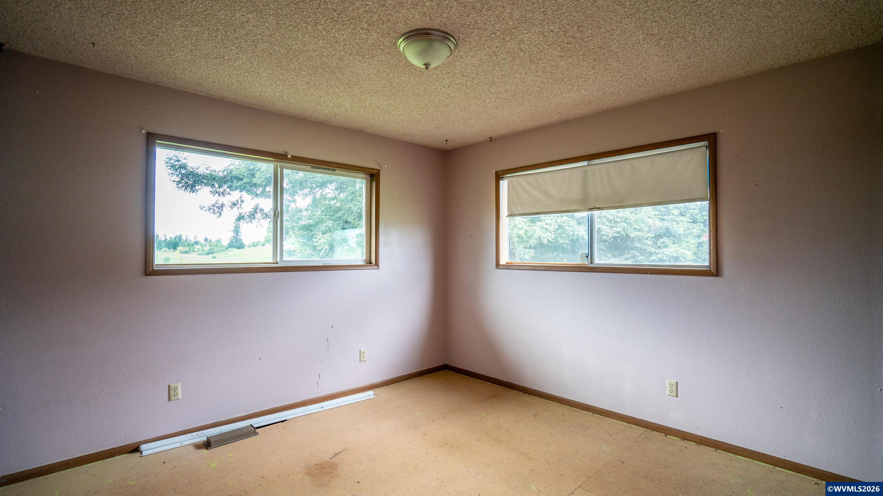 12984 Elliott Prairie Road Northeast Woodburn, OR 97071 - Photo 11 of 48