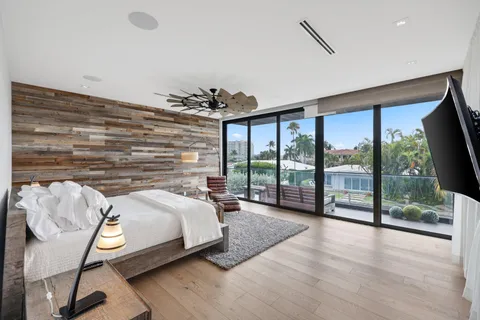 $5,495,000 | 830 Northeast 71st Street, Boca Raton, FL 33487