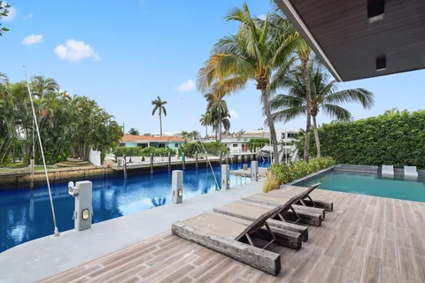$5,495,000 | 830 Northeast 71st Street, Boca Raton, FL 33487