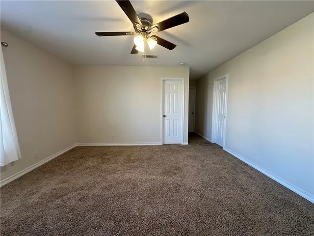 $1,900 | 738 Imperial Harbor Drive, Corpus Christi, TX 78402