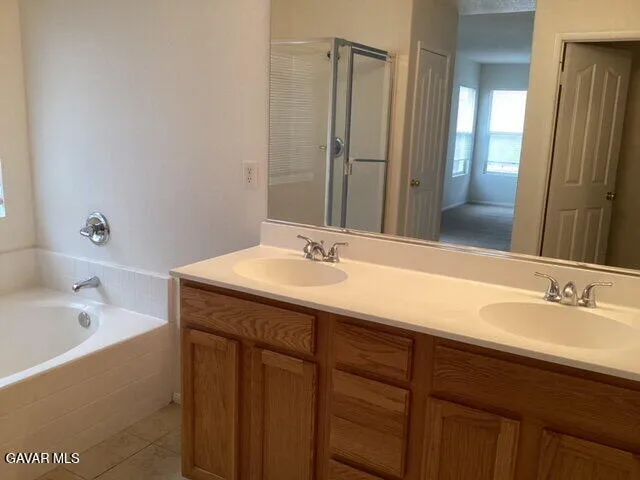 $3,200 | 38665 Erika Lane, Palmdale, CA 93551