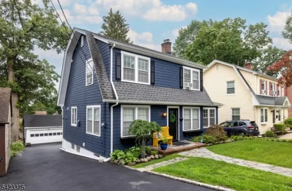 $3,900 | 6 Elliott Place, West Orange, NJ 07052