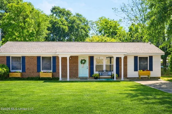 $240,000 | 218 Dogwood Drive, Biloxi, MS 39531