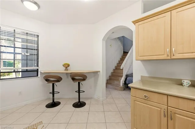 $2,695 | 14978 Summit Pl Circle, Naples, FL 34119