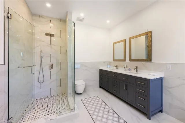 $2,695 | 14978 Summit Pl Circle, Naples, FL 34119