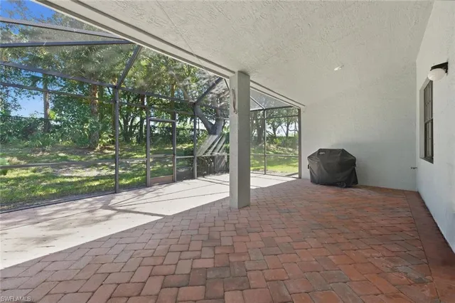 $2,695 | 14978 Summit Pl Circle, Naples, FL 34119