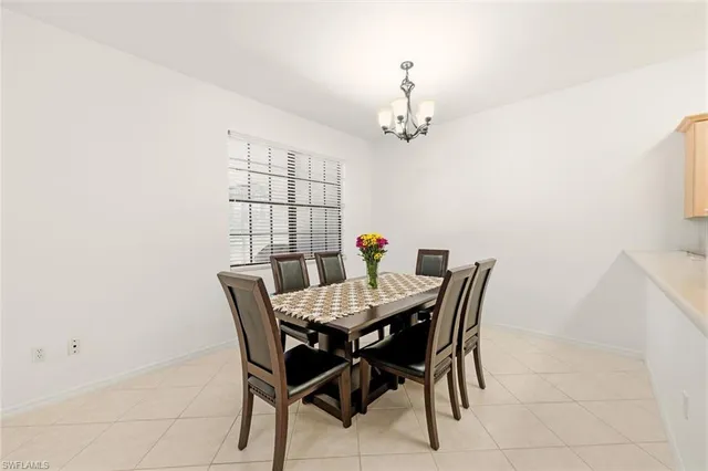 $2,695 | 14978 Summit Pl Circle, Naples, FL 34119