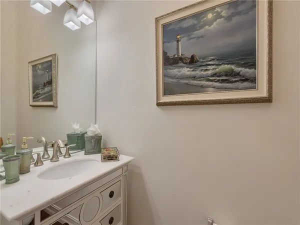 $1,125,000 | 1070 River Wind Circle, Vero Beach, FL 32967
