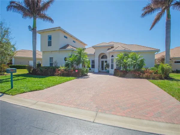 $1,125,000 | 1070 River Wind Circle, Vero Beach, FL 32967