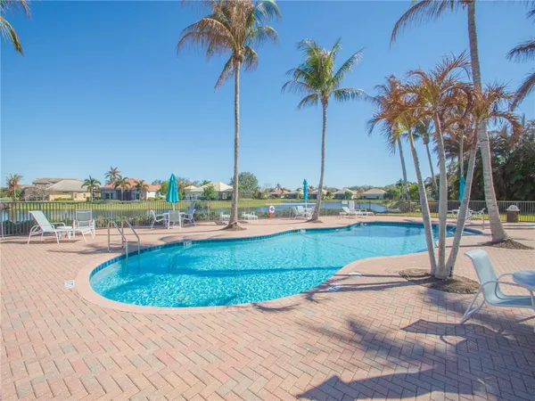 $1,125,000 | 1070 River Wind Circle, Vero Beach, FL 32967