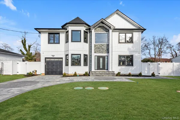 $1,298,000 | 47 Tell Avenue, Deer Park, NY 11729