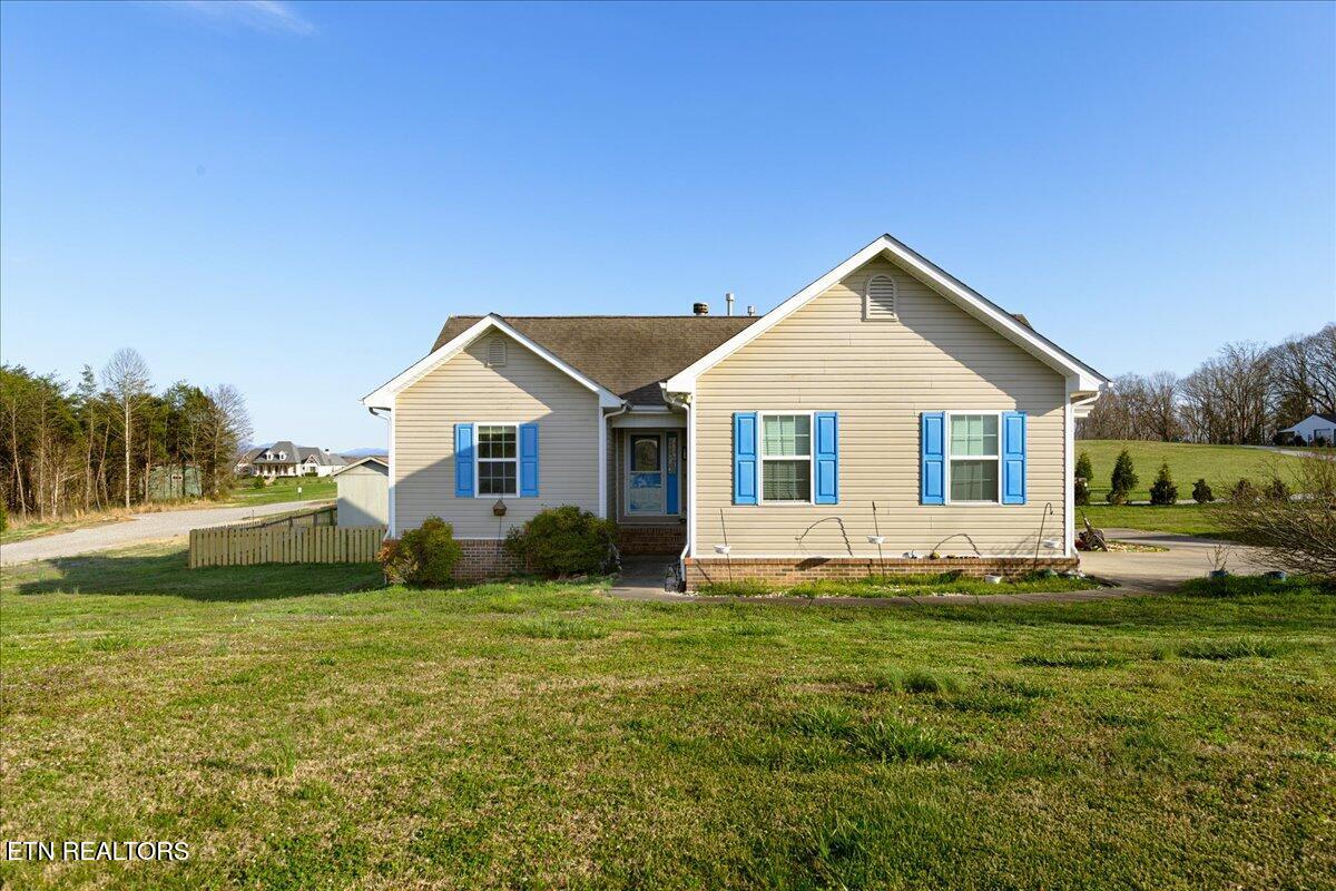 186 Country Way Road Vonore, TN 37885 - Photo 2 of 31 01-IMG_3568-Edit