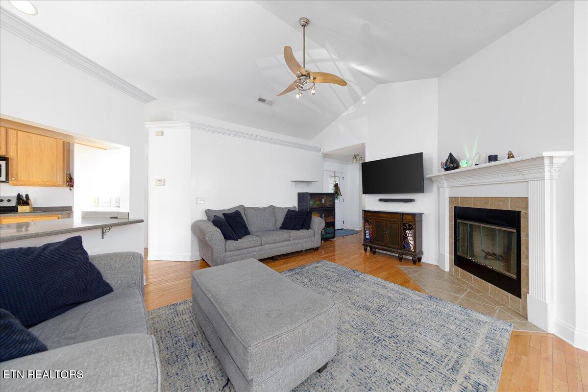 186 Country Way Road Vonore, TN 37885 - Photo 6 of 31 05-IMG_3446-Edit