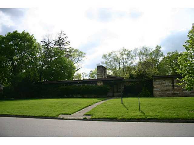 265 South Harding Road Columbus, OH 43209 - Photo 1 of 1