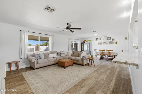 $450,000 | 962 East 8th Place, Mesa, AZ 85203