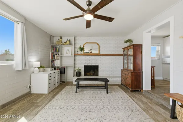 $450,000 | 962 East 8th Place, Mesa, AZ 85203