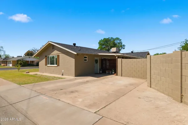 $450,000 | 962 East 8th Place, Mesa, AZ 85203