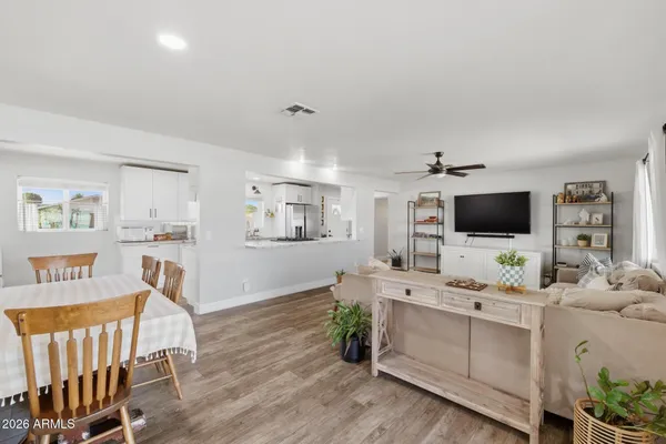 $450,000 | 962 East 8th Place, Mesa, AZ 85203