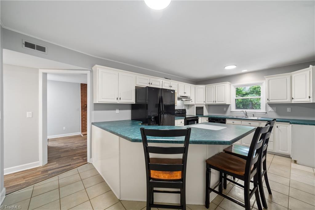 802 Miriam Avenue High Point, NC 27263 - Photo 12 of 33
