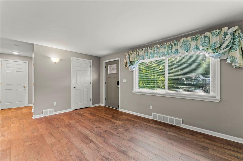 115 Valley Road Eighty Four, PA 15330 - Photo 3 of 20 Living Room 115 Valley Road