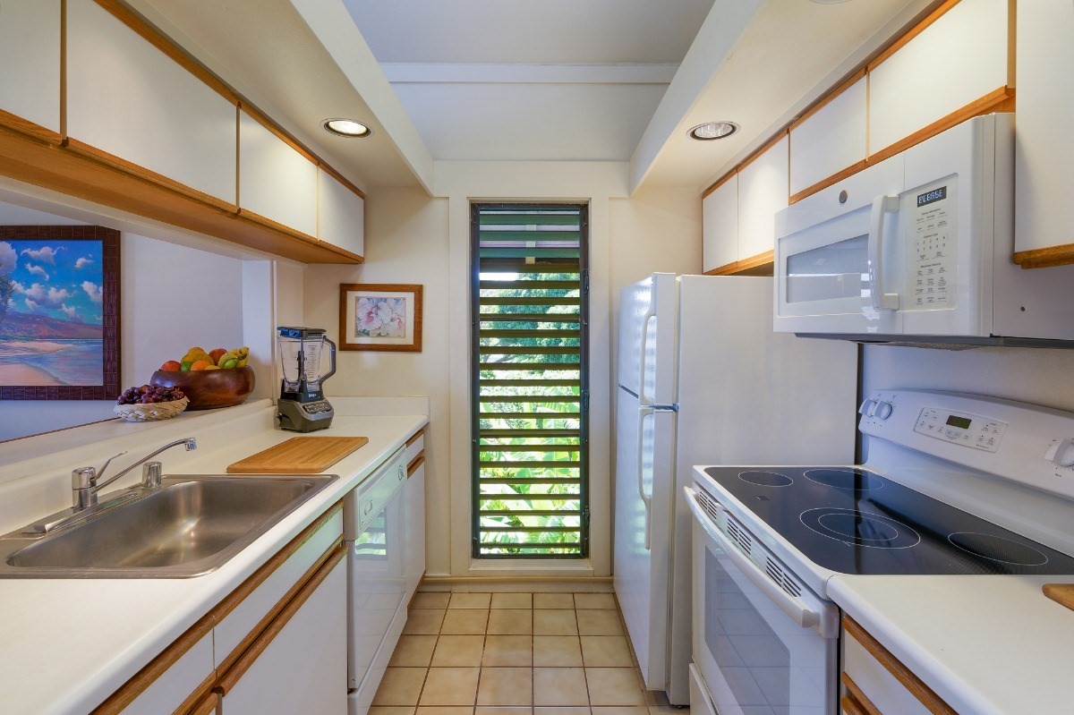 2253 Poipu Road, Unit 245 Koloa, HI 96756 - Photo 8 of 24 Gallery Image 8