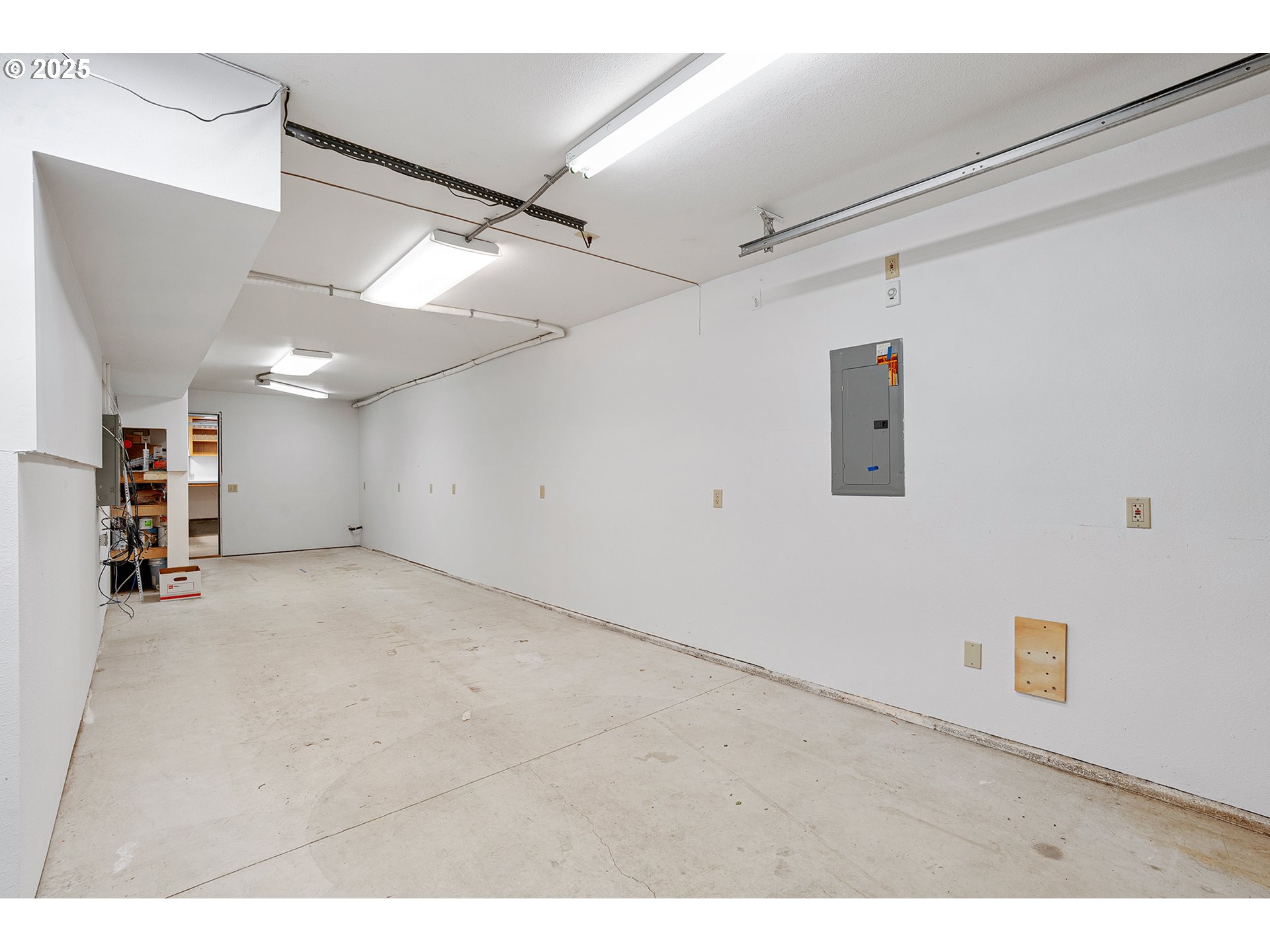 30950 Southwest Willamette Way Wilsonville, OR 97070 - Photo 43 of 47 Drone View/UAV