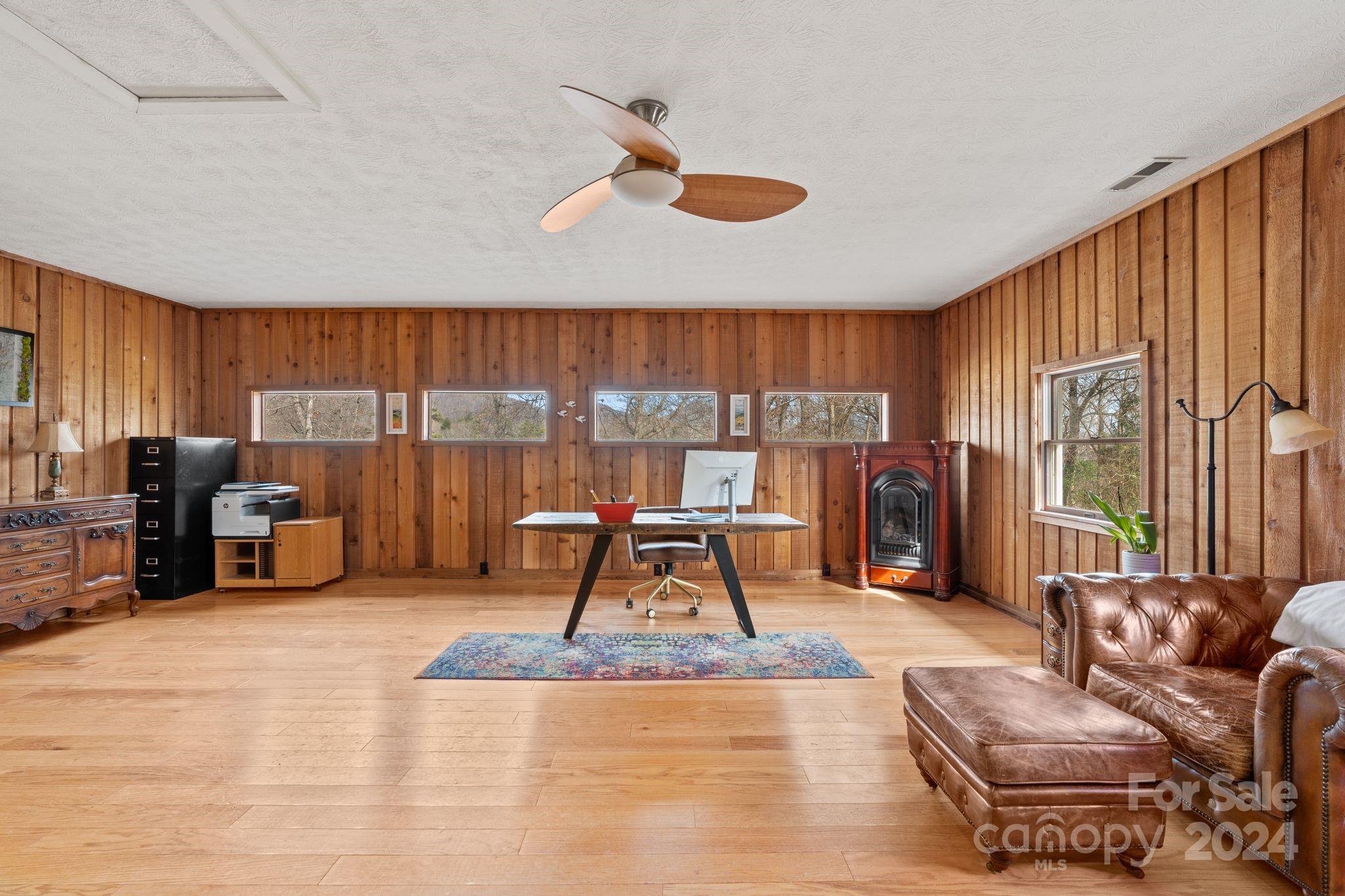 511 Nellie John Drive Clyde, NC 28721 - Photo 17 of 44