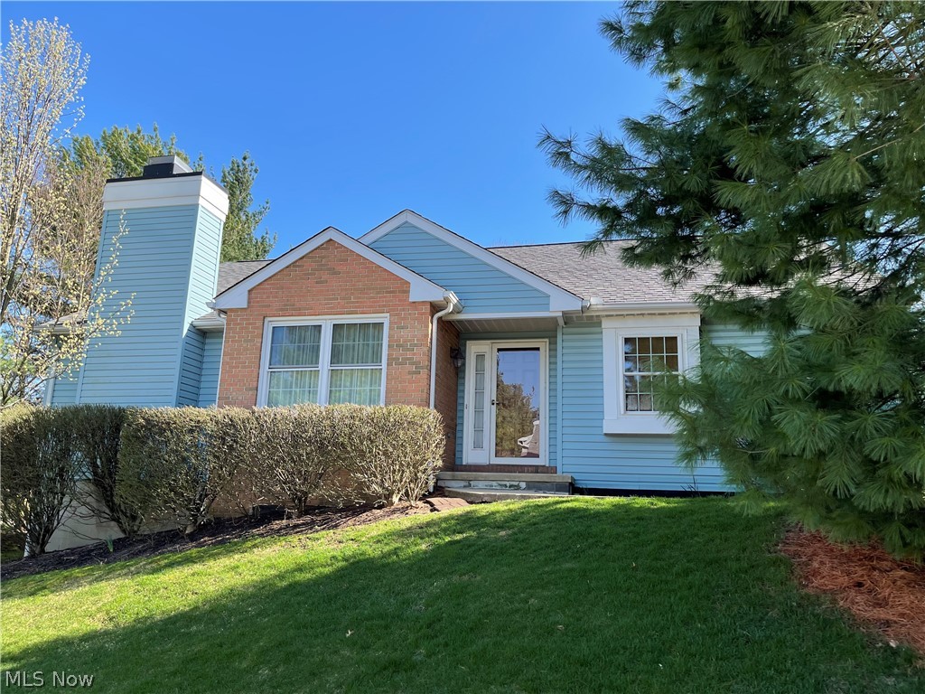 2147 Abbey Road Akron, OH 44312 - Photo 1 of 19