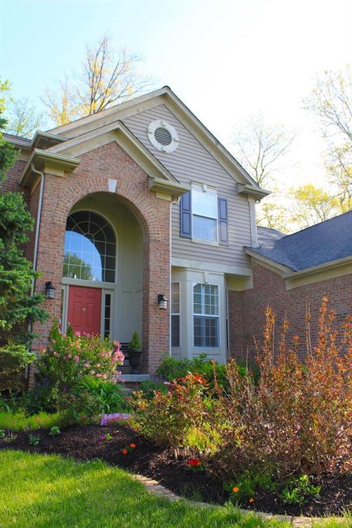 9110 Prairie Ridge Court Indianapolis, IN 46256 - Photo 2 of 24 Gallery Image 2