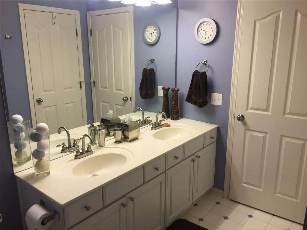9110 Prairie Ridge Court Indianapolis, IN 46256 - Photo 15 of 24 Gallery Image 15