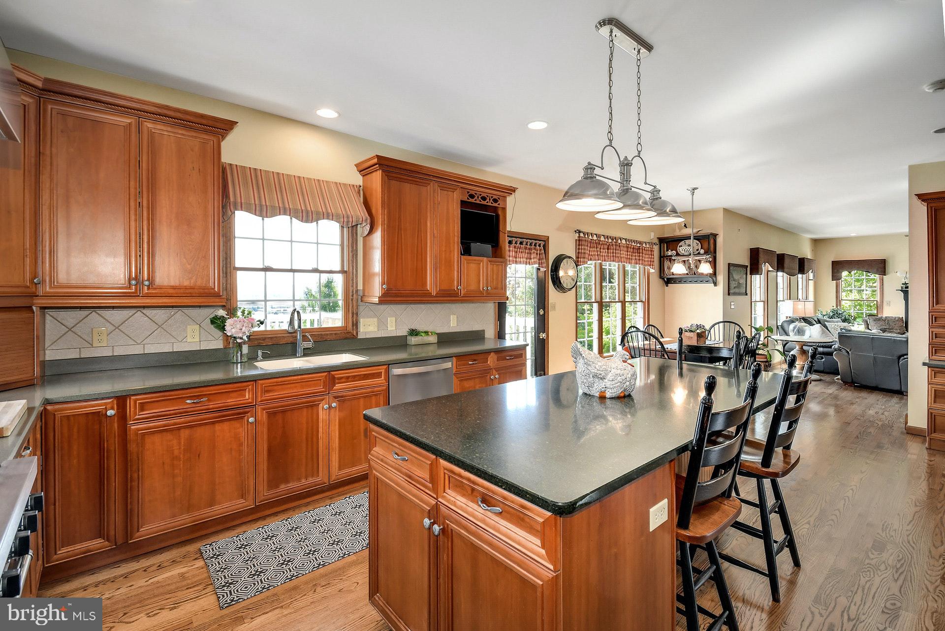 6634 Overlook Road Orefield, PA 18069 - Photo 15 of 53 Gallery Image 15