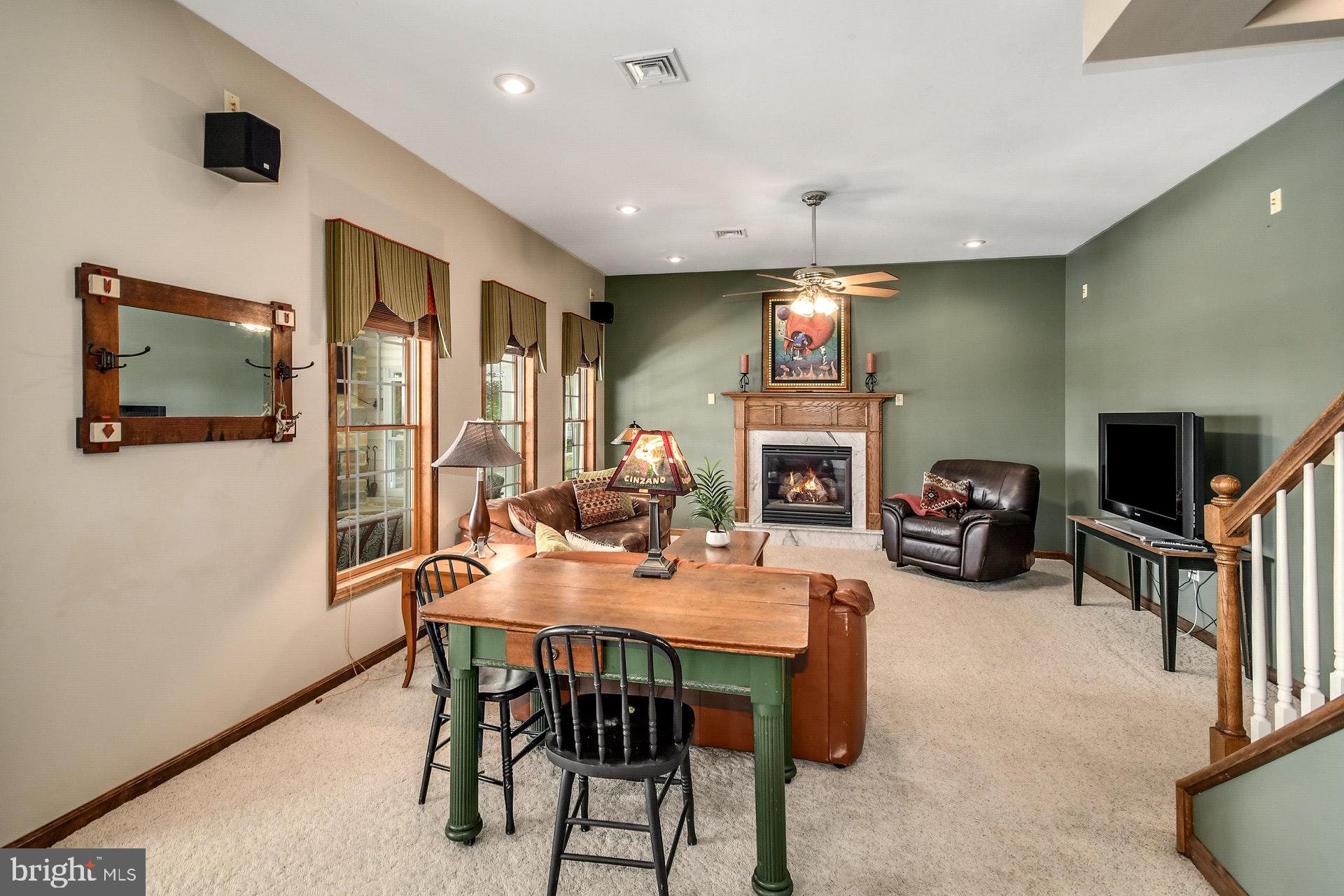 6634 Overlook Road Orefield, PA 18069 - Photo 35 of 53 Gallery Image 35