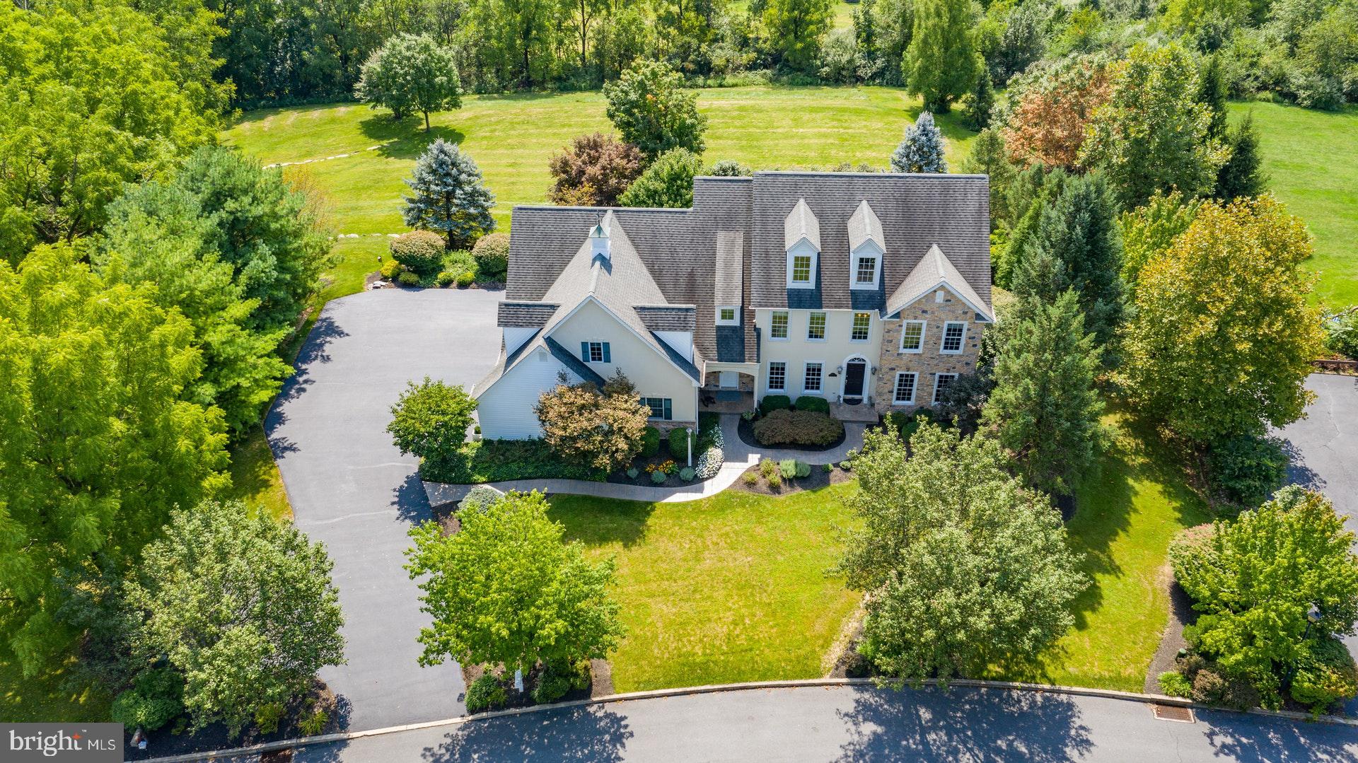 6634 Overlook Road Orefield, PA 18069 - Photo 6 of 53 Gallery Image 6