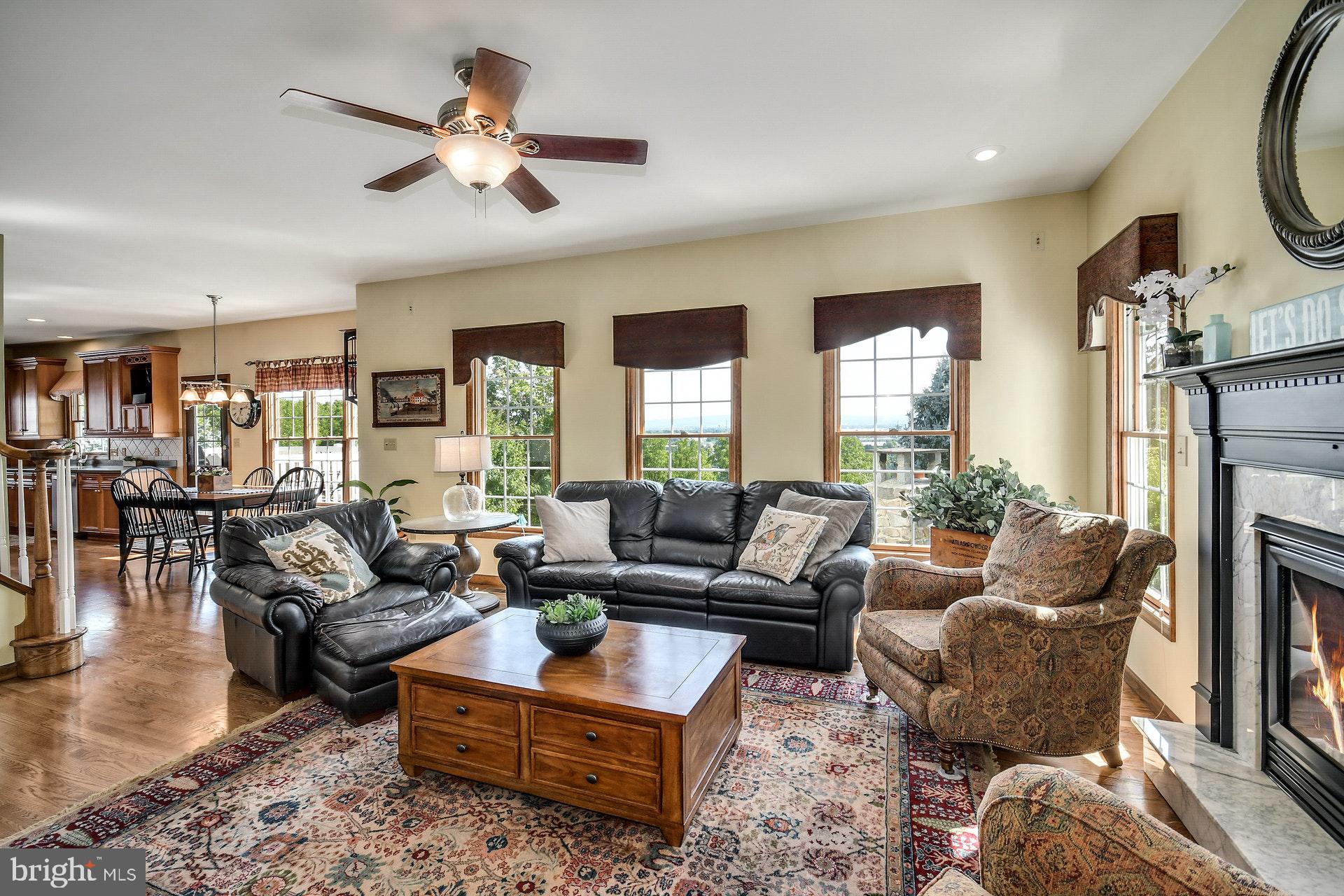 6634 Overlook Road Orefield, PA 18069 - Photo 8 of 53 Gallery Image 8