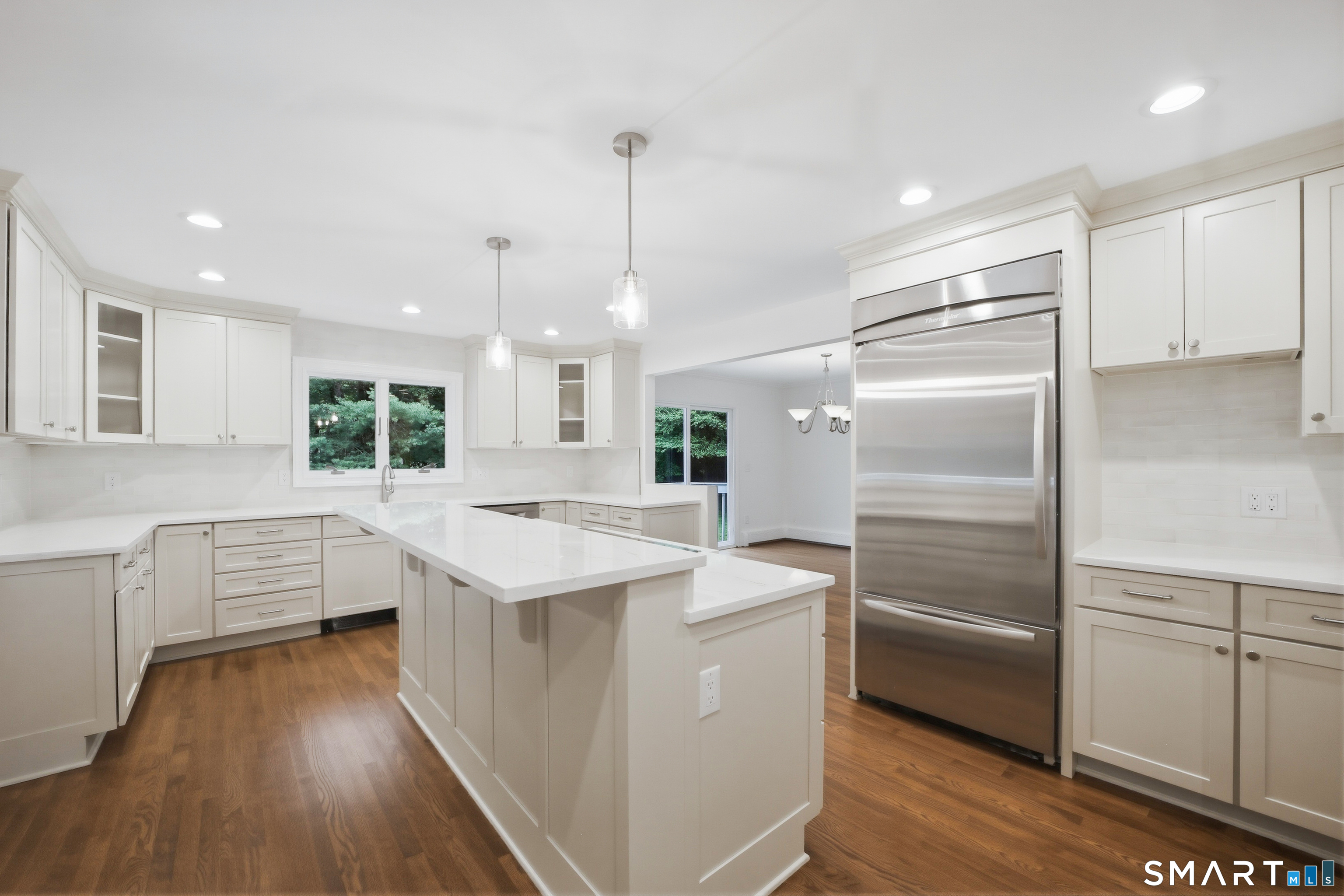 21 Deepwood Road Weston, CT 06883 - Photo 3 of 38
