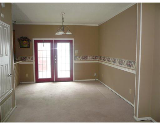 3051 Quail Springs Road, Unit B5 Corpus Christi, TX 78414 - Photo 3 of 7 a view of entryway with kitchen