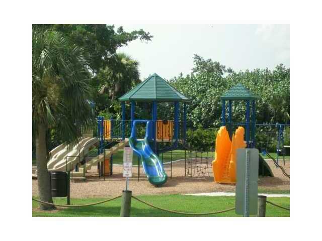 13757 Cocoanut Avenue Juno Beach, FL 33408 - Photo 15 of 20 Additional Photo