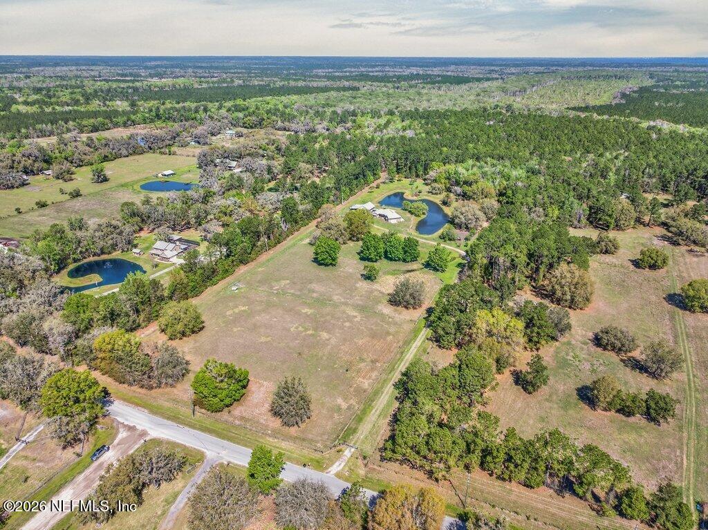 308 Palmetto Bluff Road Palatka, FL 32177 - Photo 9 of 47 003-308PalmettoBluffRoad-Palatka-FL-3217
