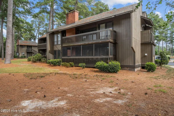 $550,000 | 115 Beulah Hill Road South, Unit 112, Pinehurst, NC 28374